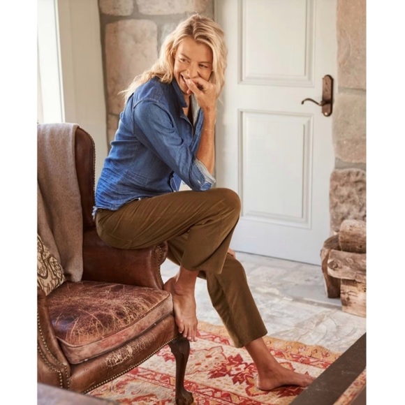 FRANK & EILEEN chestnut brown Kinsale Performance Cord cropped raw hem pants 4